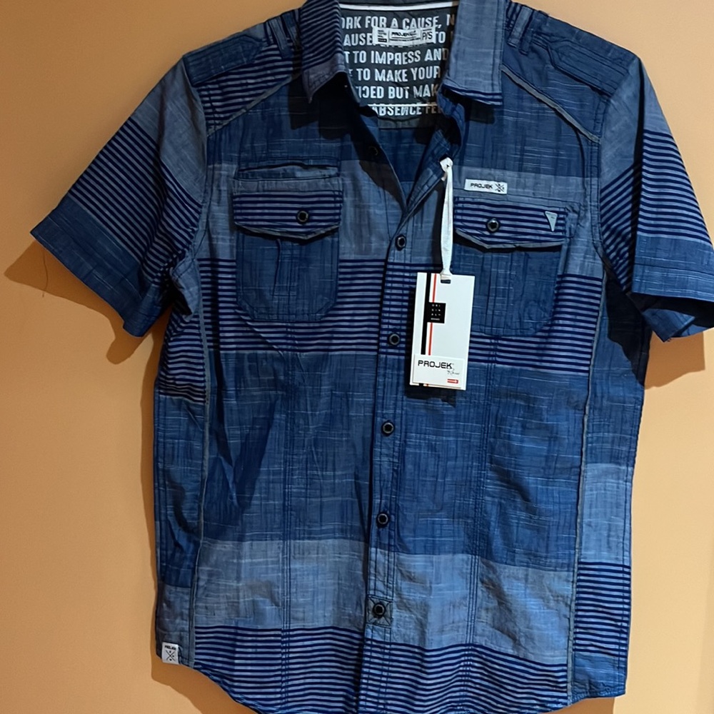 Shirt - Picture 2 of 10